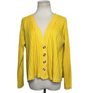Very J  Mustard Yellow Crop Oversized Buttoned Cardigan size Small